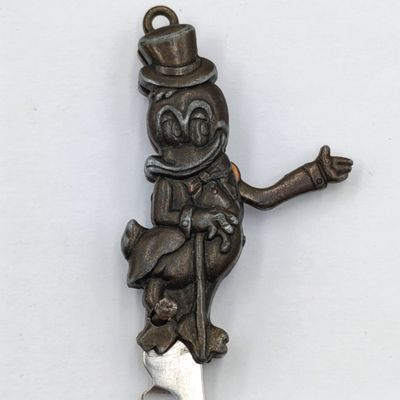Vintage Donald Duck miniature keychain pocket knife
