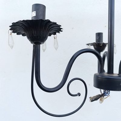 Crystal chandelier with 3 arms