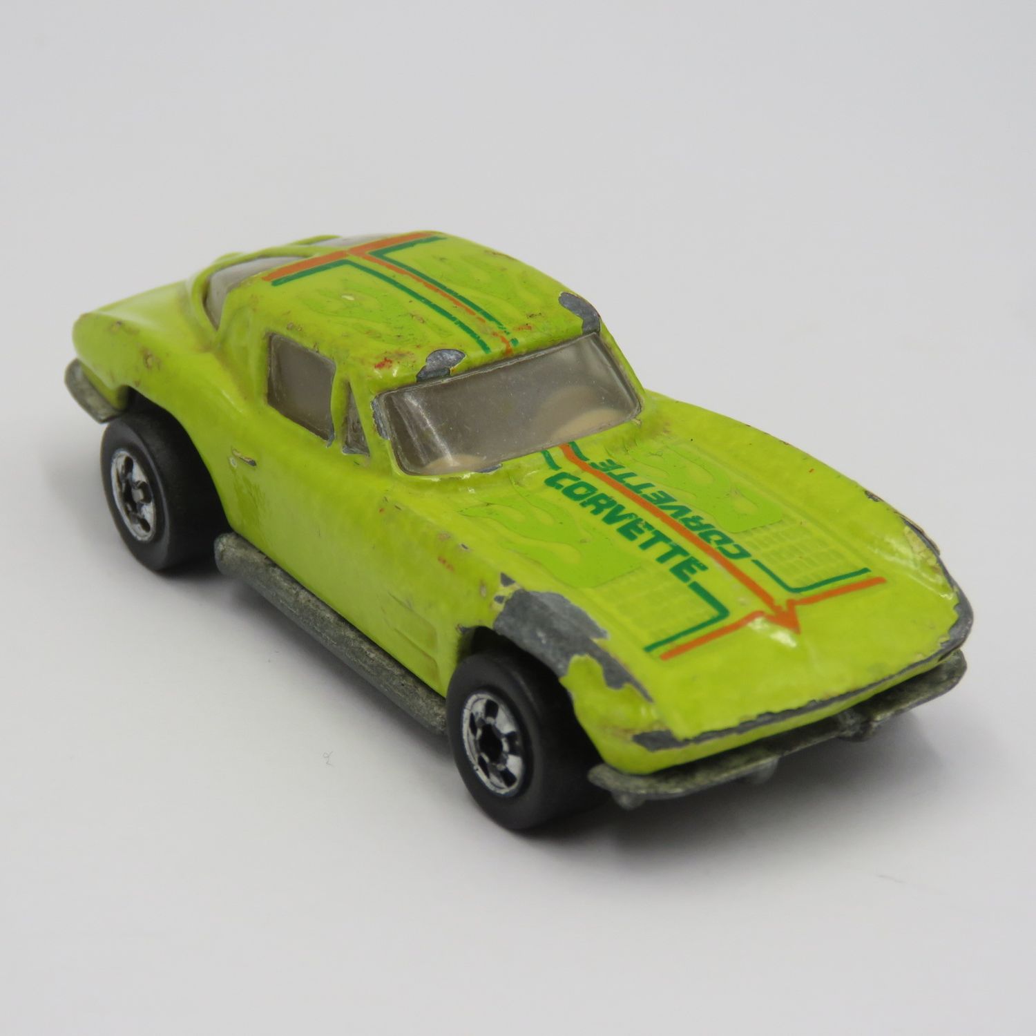 Vintage Hotwheels Chevrolet Corvette die-cast toy car - Colour changer