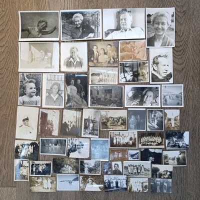 Lot of vintage photos - (about 50) with people. Surname mentioned - Logie, Wilson, Borchardt, Long hurst, Abbot