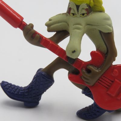 Vintage Warner Bros. 1994 Coyote figurine