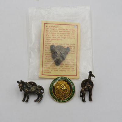 Lot of Kruger Park vintage memorabilia