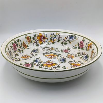 Vintage Capodimonte porcelain wash basin - some small paint chips