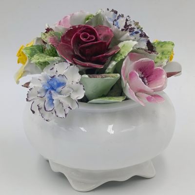 Vintage Royal Doulton flower bouquet - some minor damage