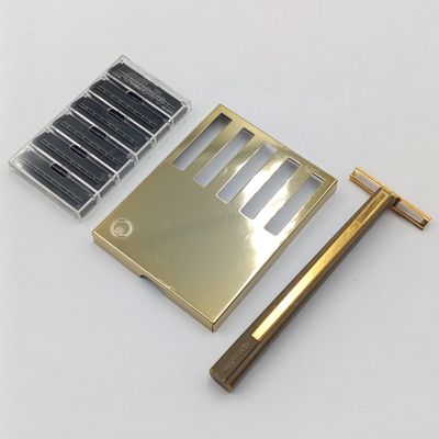Vintage Gillette Deluxe Trac II razor in case with 6 blades
