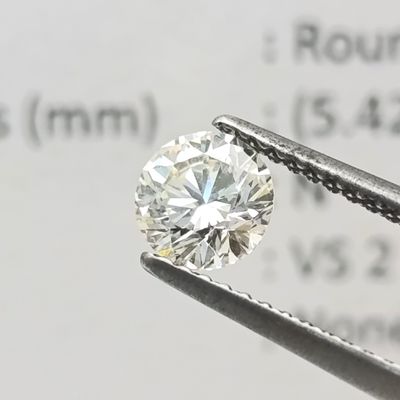 Natural Round Brilliant diamond of 0,66ct - Colour N, clarity VS 2 - with GEMLAB certificate