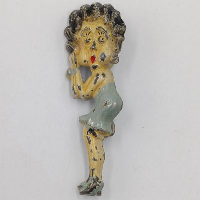 Vintage Bettie Boop tinnie brooch - scarce