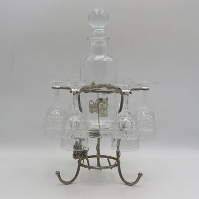 Beautiful wine bottle stand with decanter and six glasses