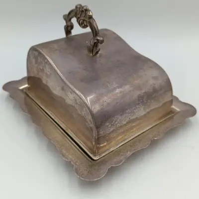 Vintage silverplated cheese dish