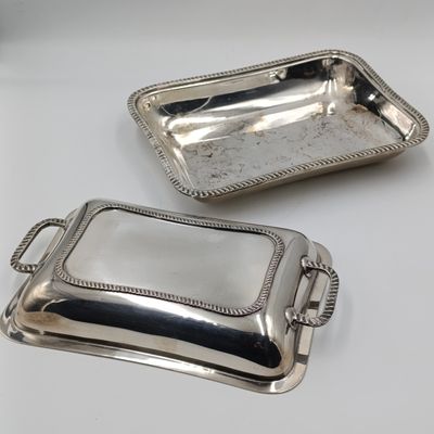 Vintage silverplated serving dish