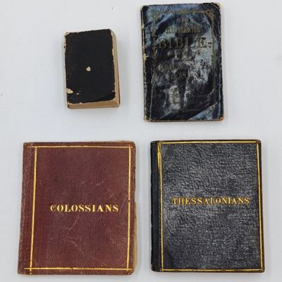Lot of 4 miniature Bible books