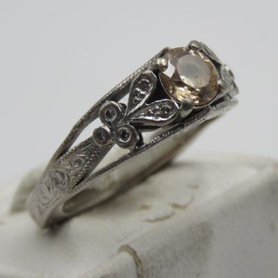 Bespoke 9kt White gold ring with Champagne citrine with 12 small diamonds in design - weighs 5,4g - size L