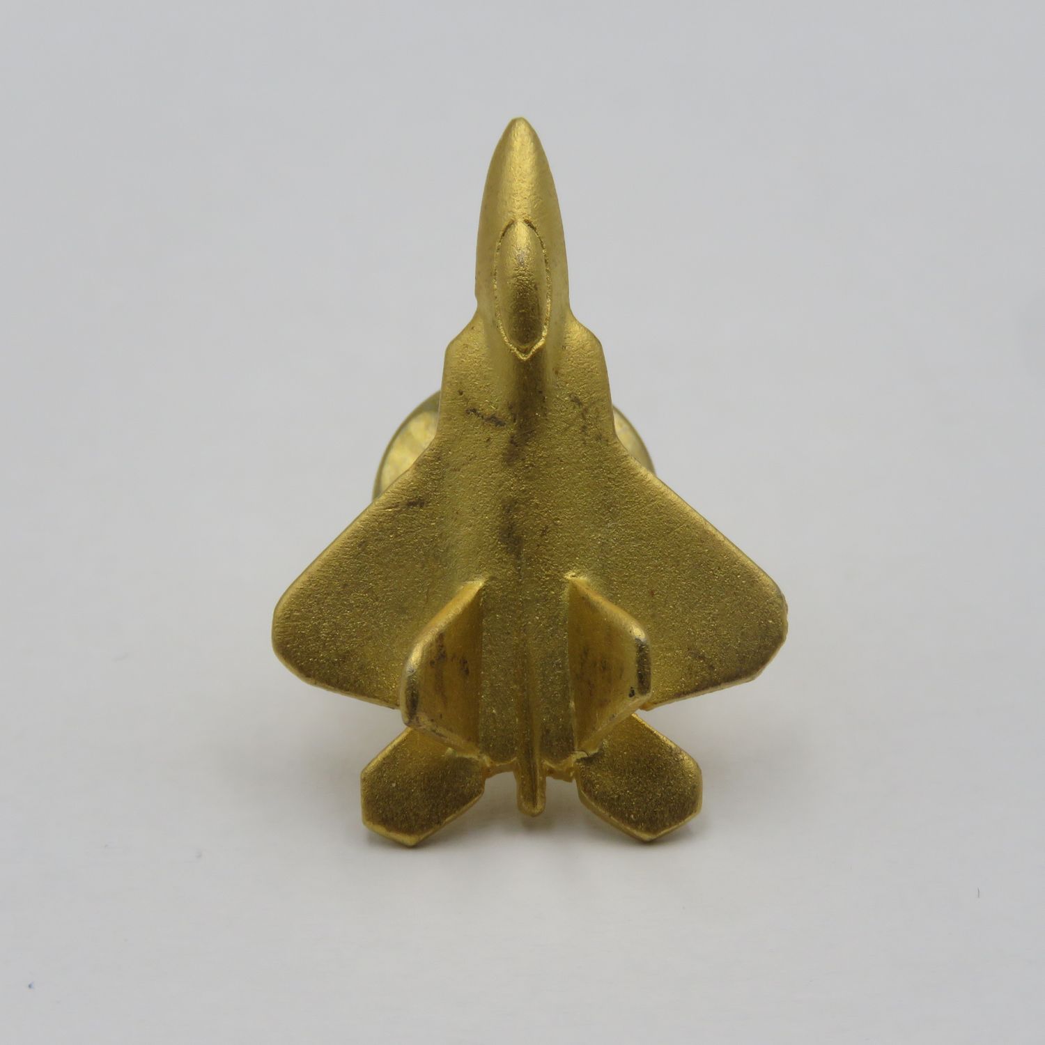 F22 Raptor fighter jet lapel pin badge