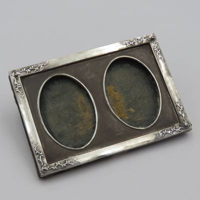 Antique silver mini photo frame with 2 oval slots