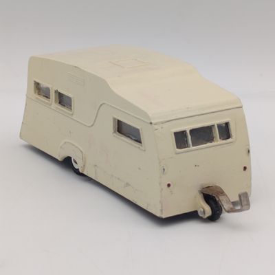 Meccano Dinky Toys #188 Four-Berth Caravan die-cast model