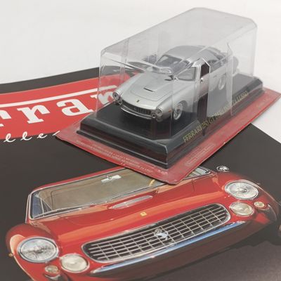 1962 Ferrari 250 GT Berlinetta Lusso die-cast model car - scale 1/43