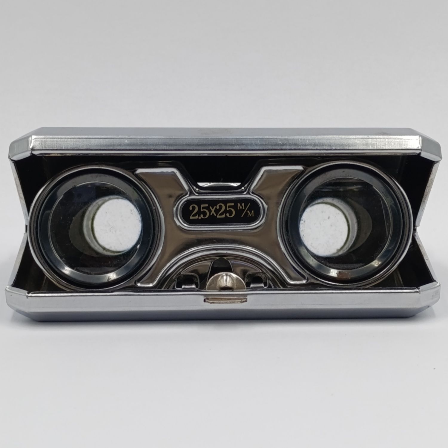Vintage King 2.5 x foldable binoculars