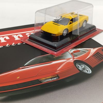 1984 Ferrari Testarossa die-cast model car - scale 1/43