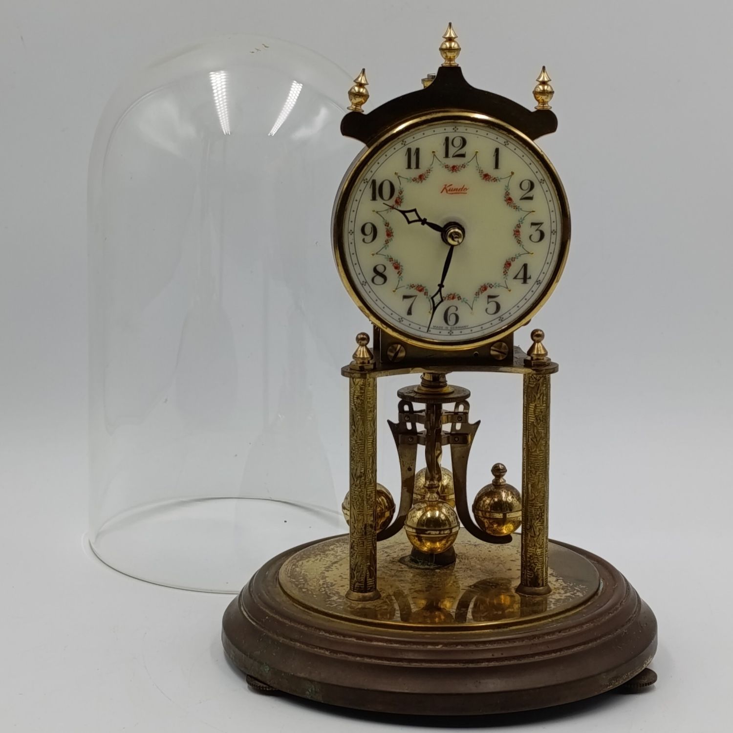 Vintage Kundo 400 day Anniversary dome clock with glass dome - suspension wire broken - height 22cm