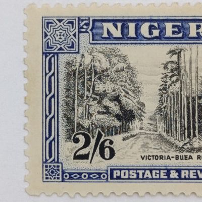 Nigeria 2/6 stamp SG58 - mounted mint P13 x 11.5