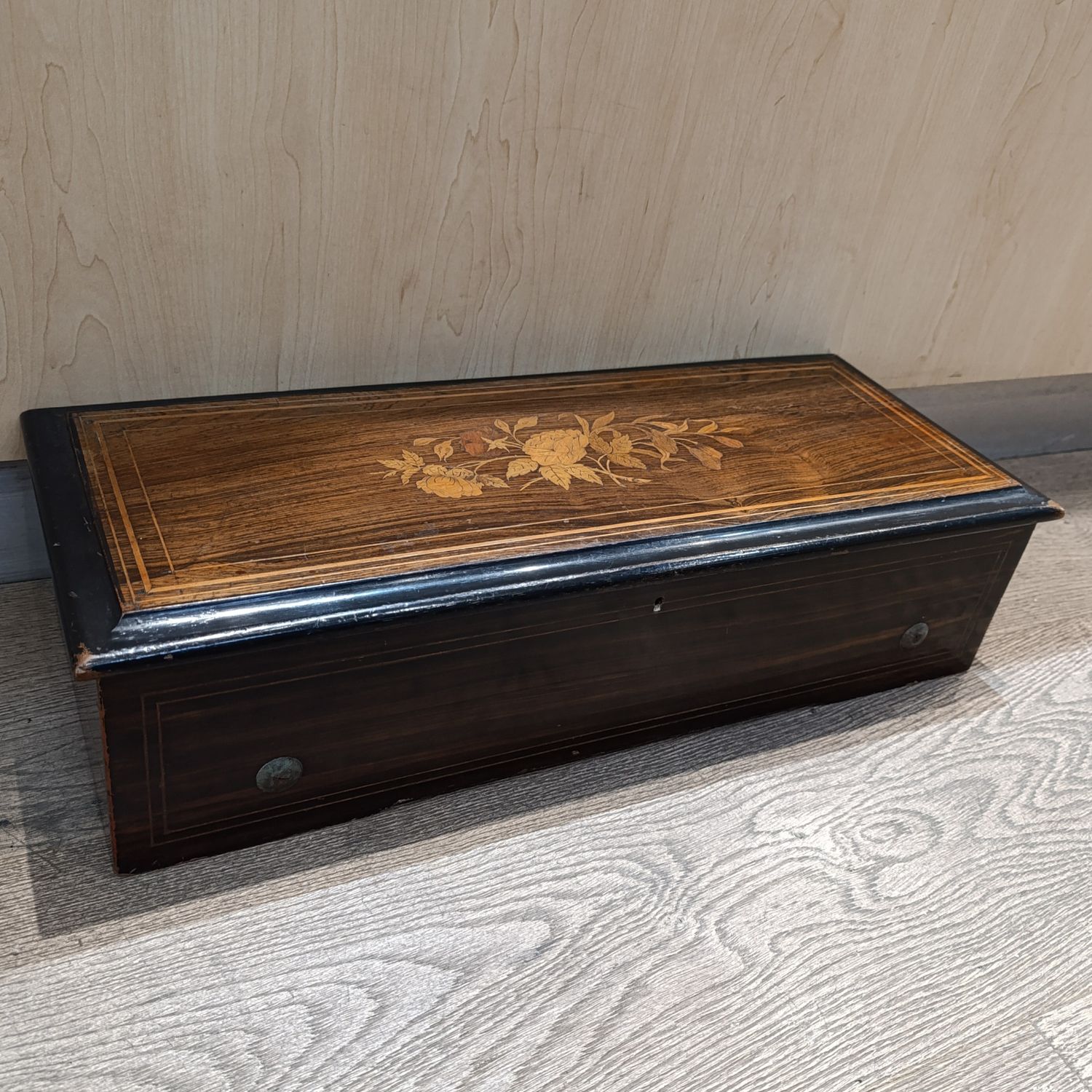 Antique 19th Century wooden music box with inlaid flower pattern - working