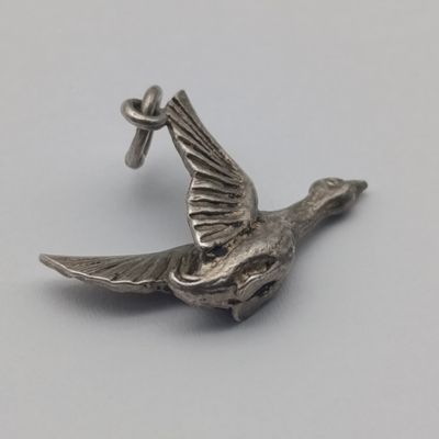 Sterling silver goose charm - weighs 3.2g