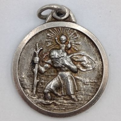 Sterling Silver St. Christopher charm - weighs 2.1g