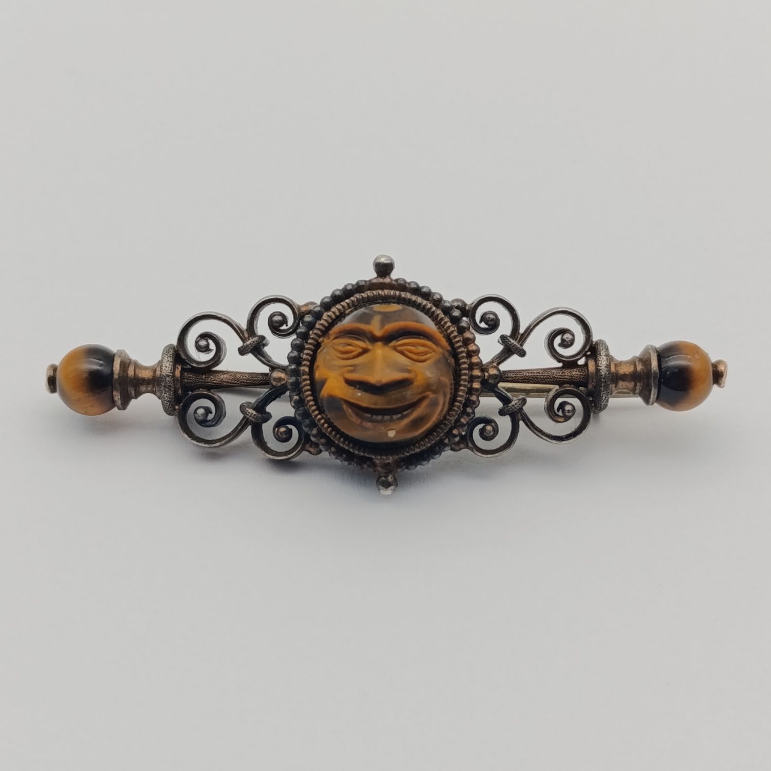 Arte silver Nouveau brooch with carved tigers eye - exquisite detail