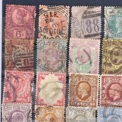 Nice lot of mostly Victorian, Edwardian and George 5 British stamps - some high value items included 45 stamps in total