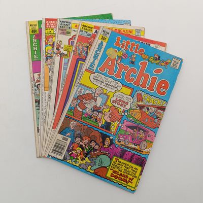 Lot of 5 Vintage Betty&#39;s Diary comics - Archie - series