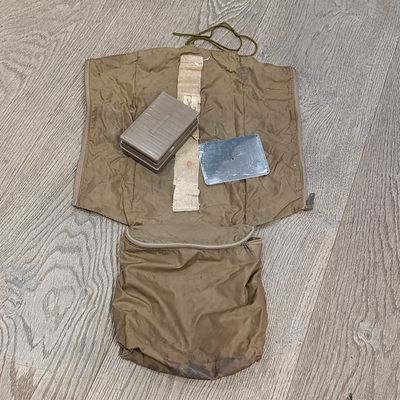 SADF Nutria toiletries shower pouch with soup box and mirror plate