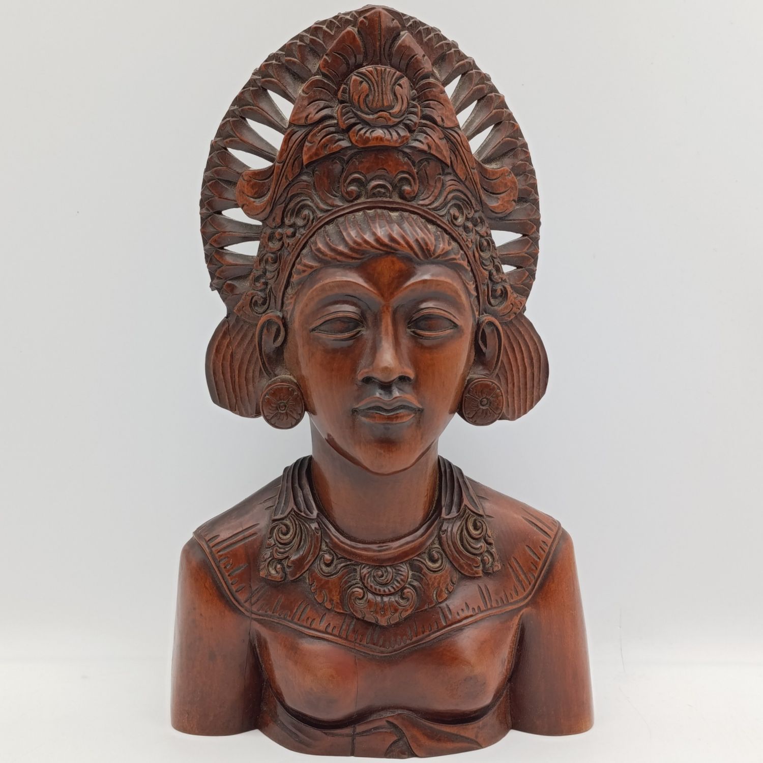 Vintage Fathima Bali hand carved wooden bust - size 33cm