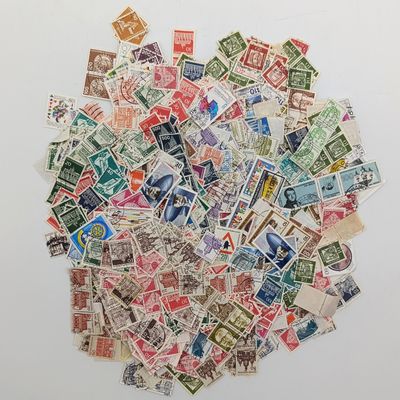 Large lot with many 100&#39;s of German Stamps