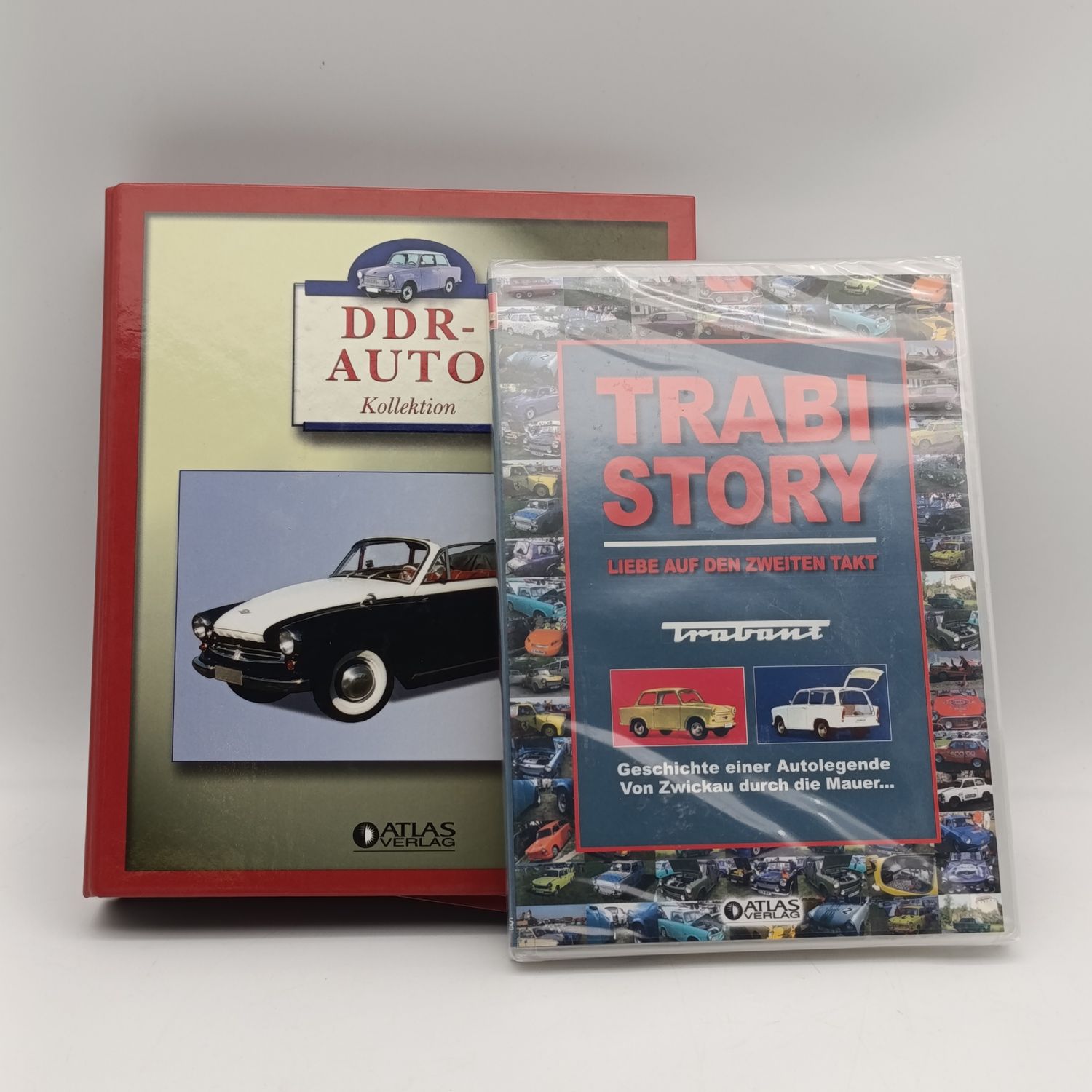 DDR Auto Collection album with 30 fold-out pages and a Trabi story DVD