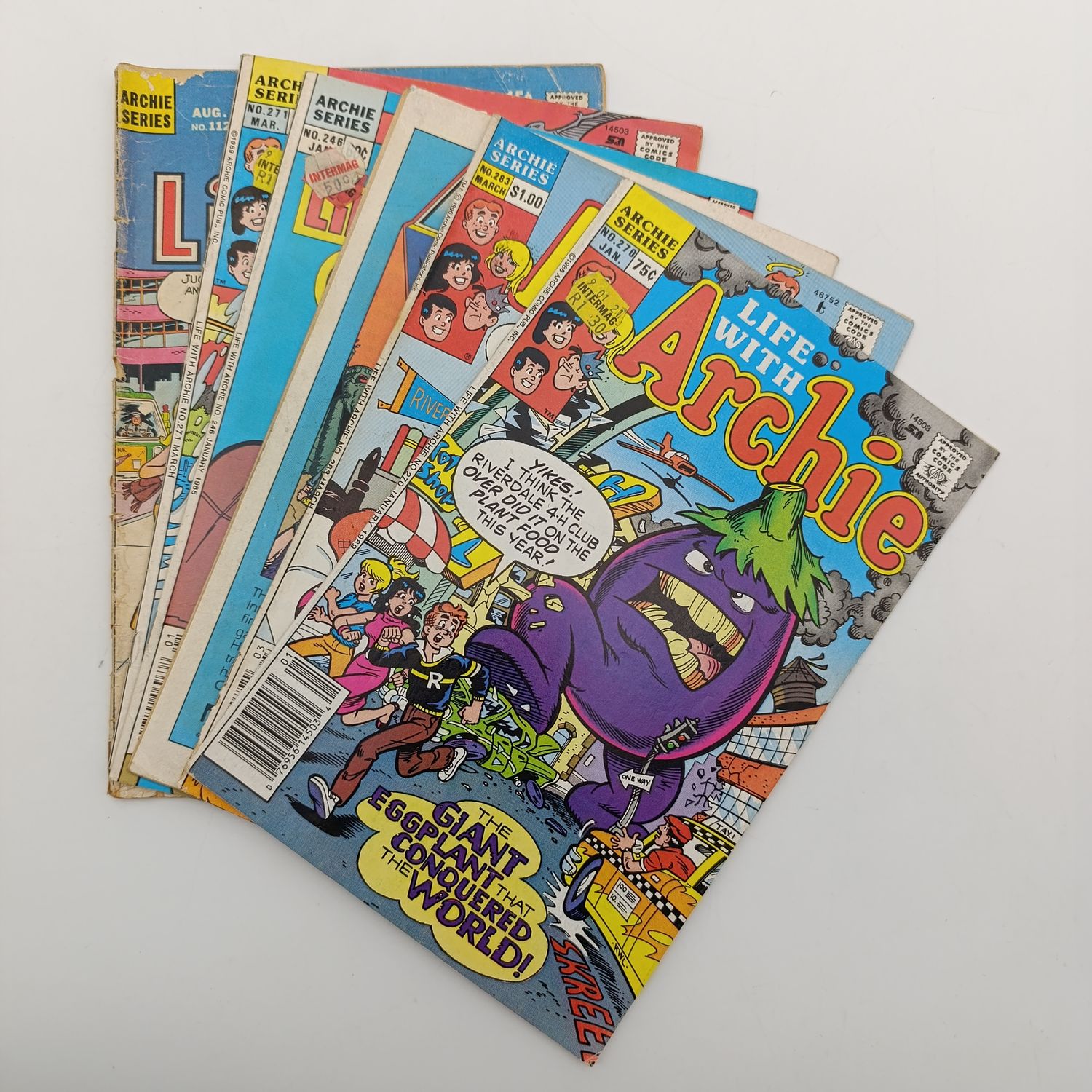 Lot of 6 vintage life with Archie comics