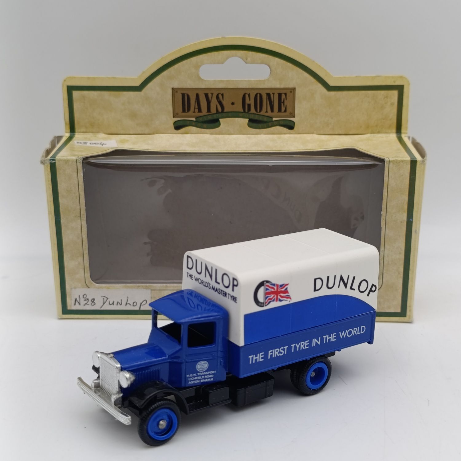 Lledo 1934 Mack Dunlop tyres delivery truck model in box