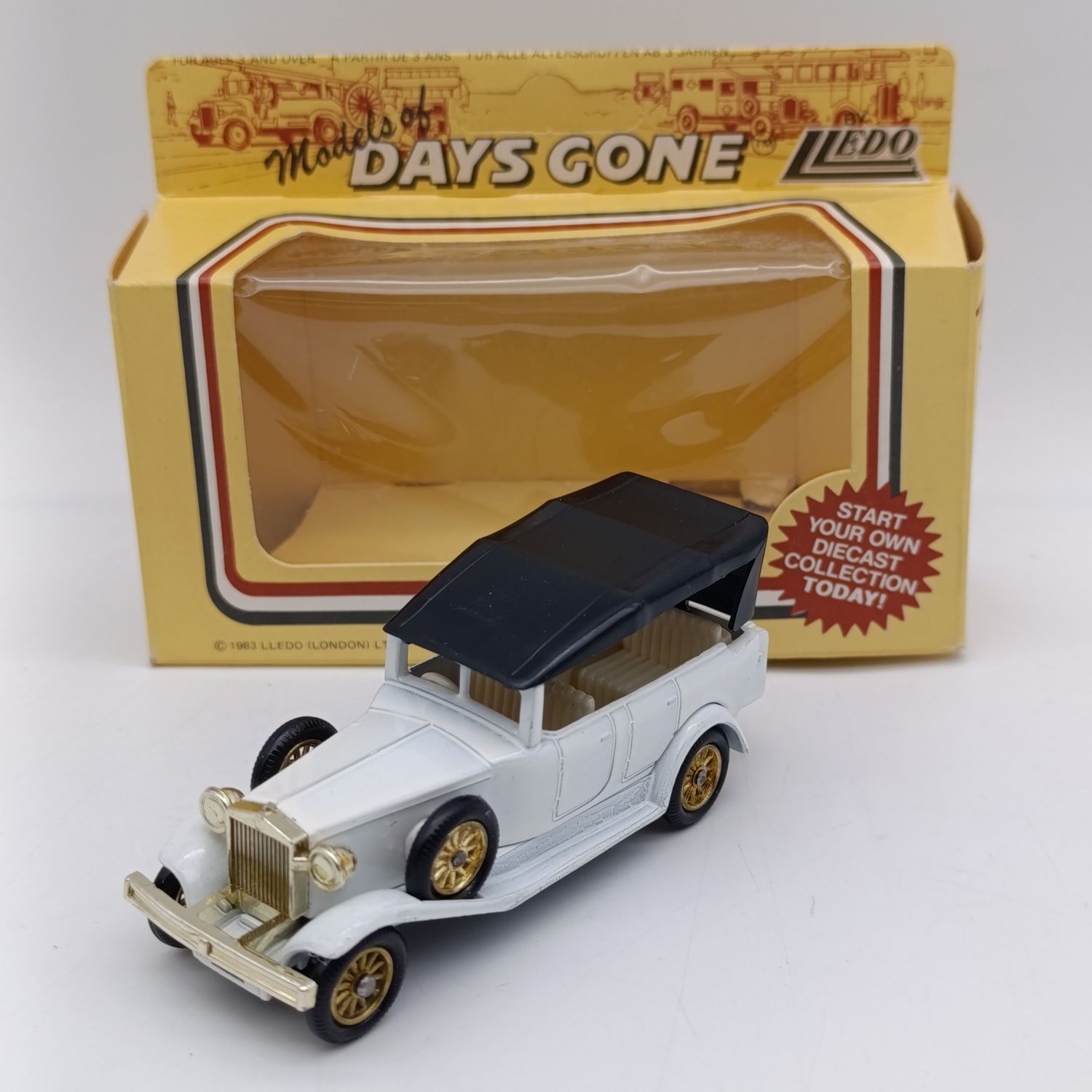 Lledo 1925 Rolls-Royce Silver Ghost die-cast model car in box - White
