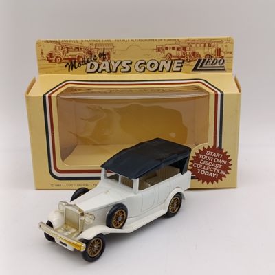 Lledo 1925 Rolls-Royce Silver Ghost die-cast model car in box - White