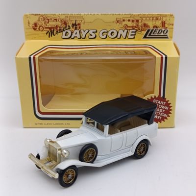 Lledo 1925 Rolls-Royce Silver Ghost die-cast model car in box - White