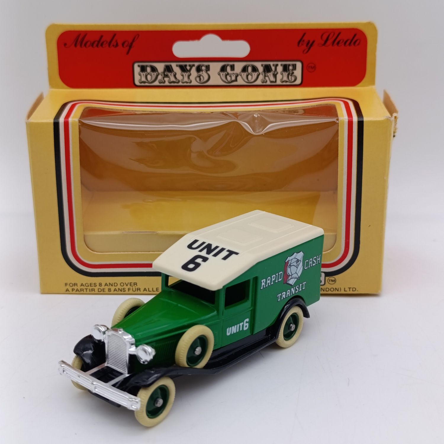 Lledo 1936 Packard Rapid Cash transit advertising die-cast model car in box