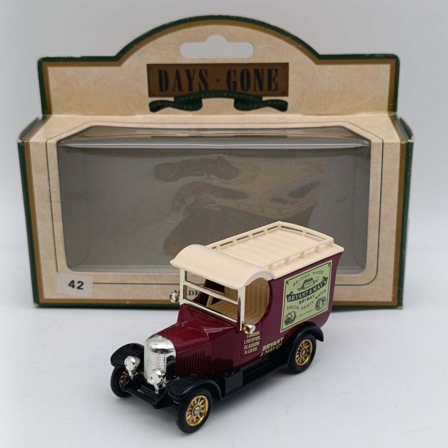 Lledo 1926 Morris Bull nose Bryant and May&#39;s Matches die-cast delivery model in box