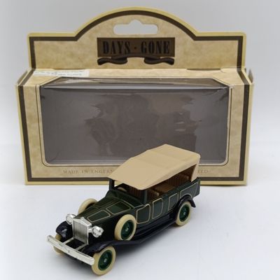 Lledo 1925 Rolls-Royce Silver Ghost die-cast model car in box -Green