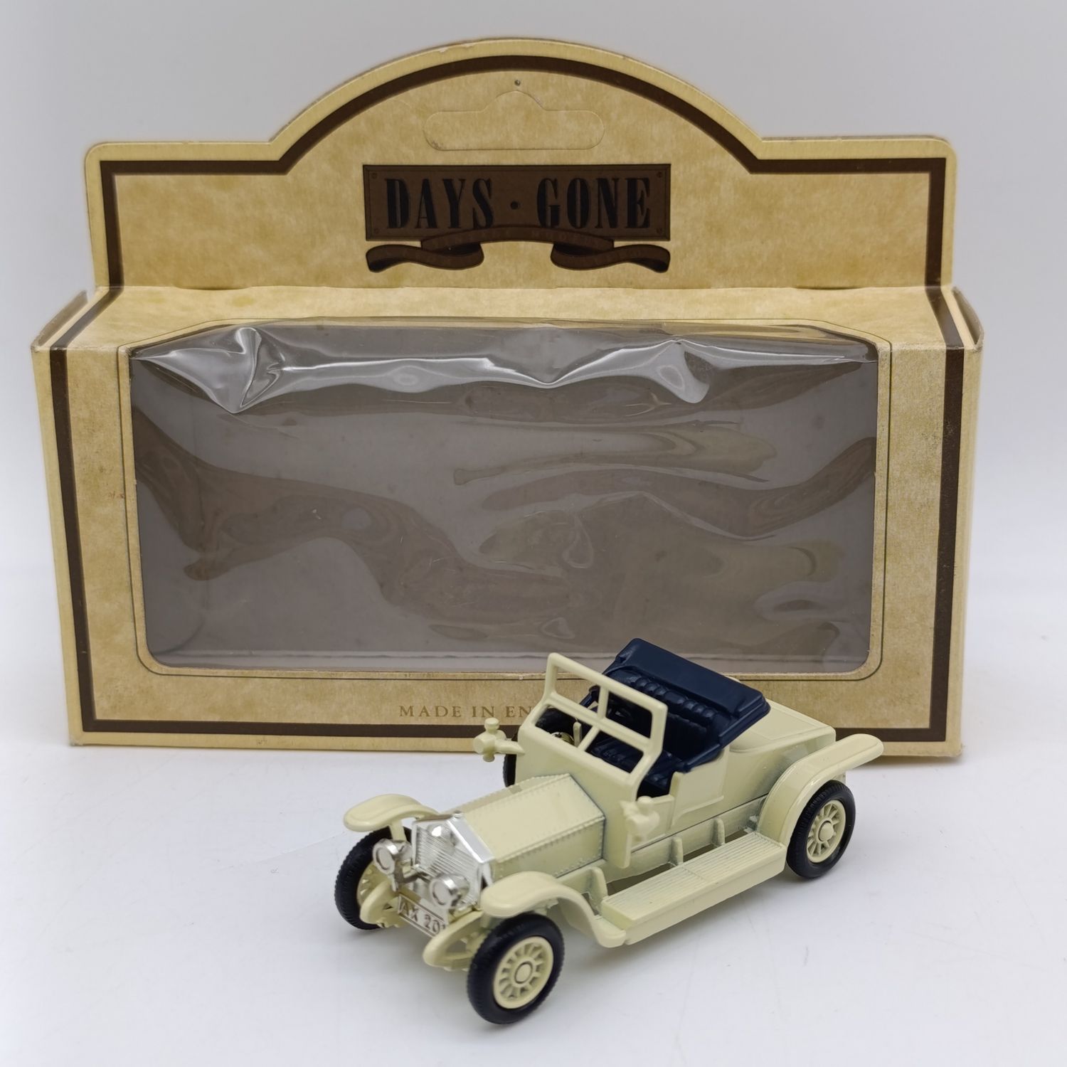 LLedo 1907 Rolls-Royce Silver Ghost Coupe die-cast model car in box