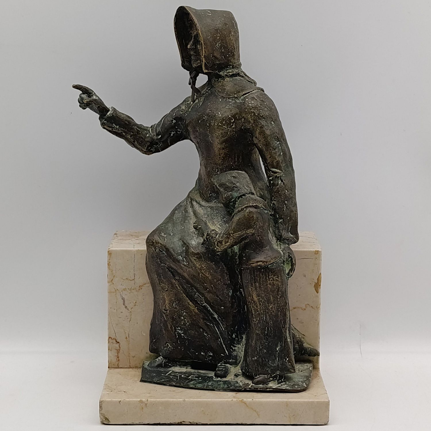 Boer War Woman and Child concentration camp bronze Sculpture signed by Lace