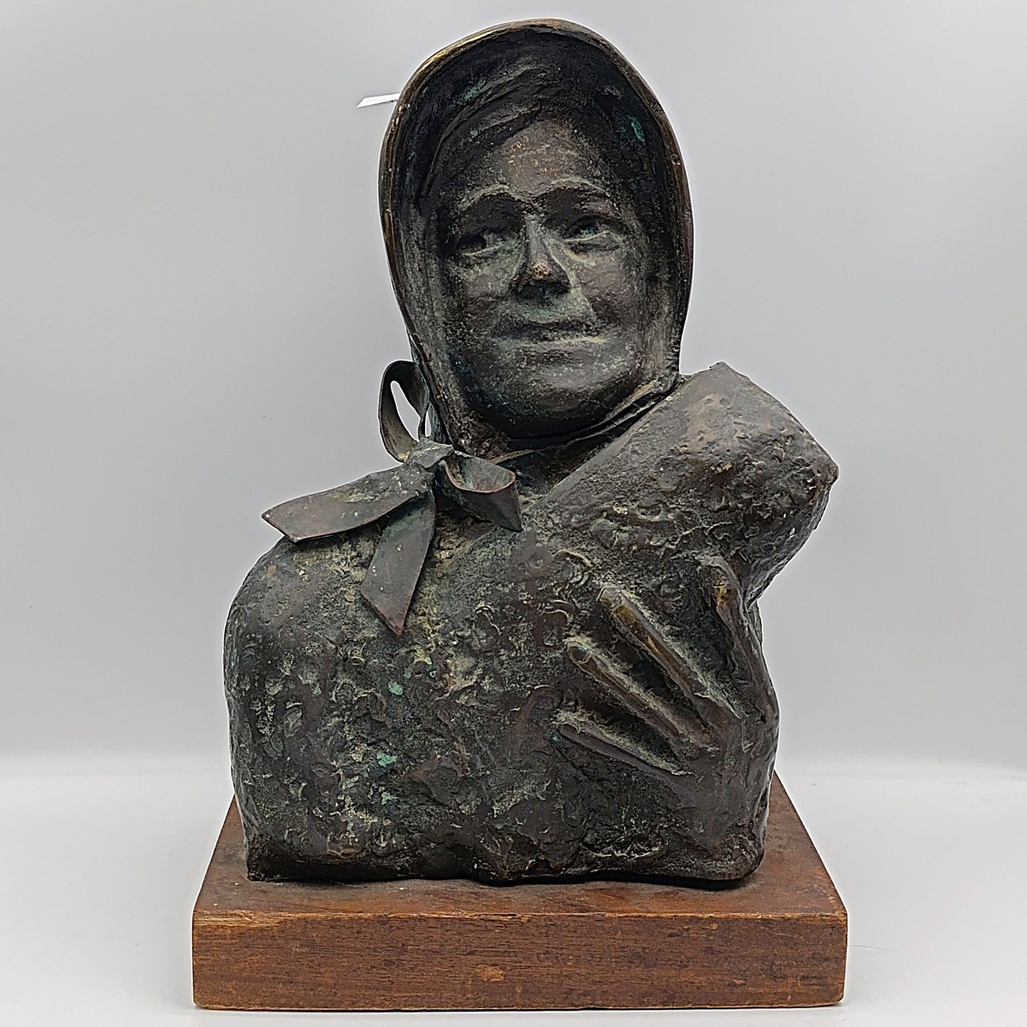 Large bronze sculpture of Boer War Concentration Camp Woman and Child signed by Lace