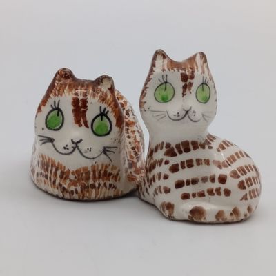 Pair of Philip Loureston ceramic cat figurines - ears have small paint chips