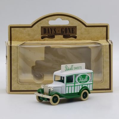 1934 Model &#39;A&#39; Ford wagon advertisement die-cast model car for Pascall sweets - in box
