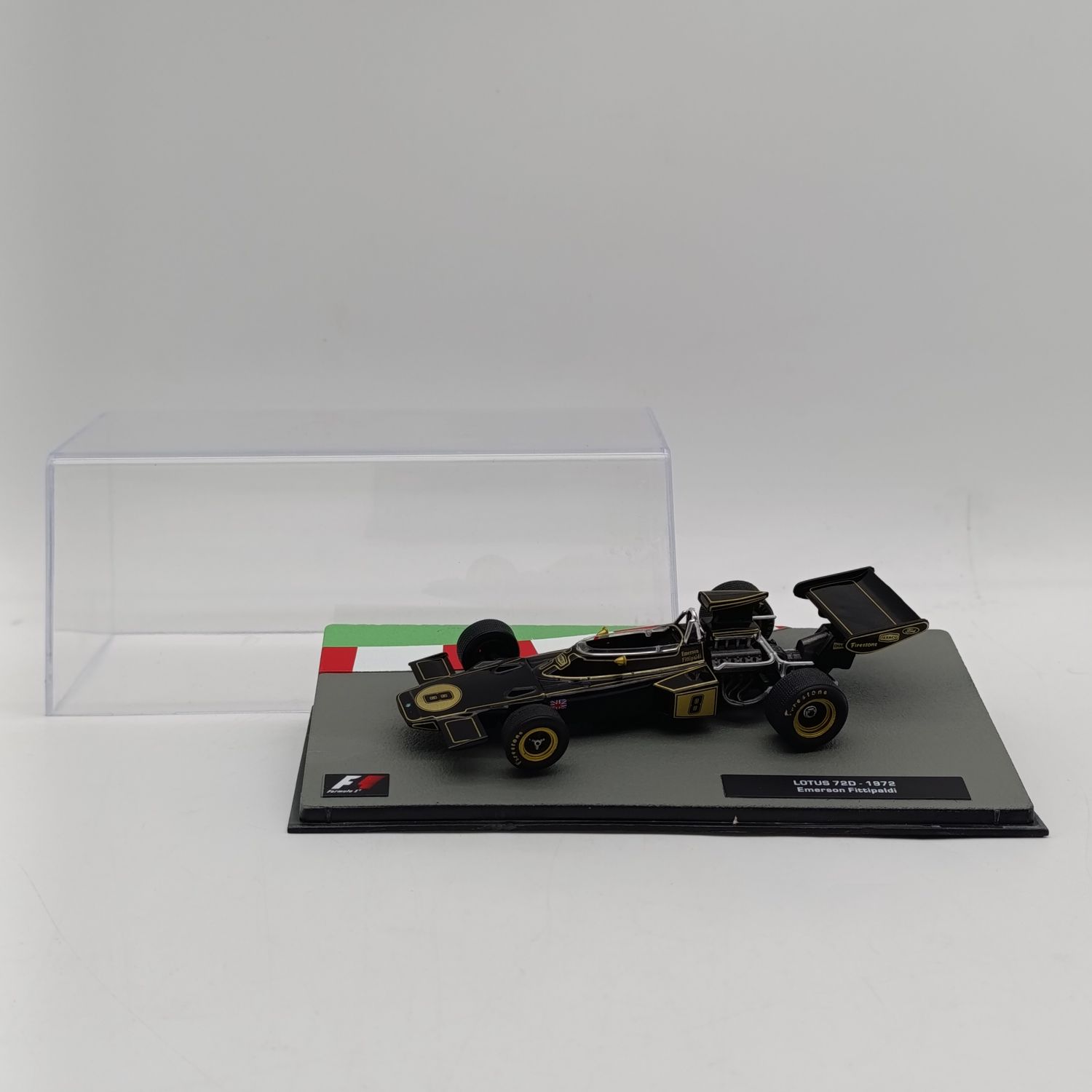 Formula 1 Lotus 72D 1972 die-cast model car in box - #8 Emerson Fittipaldi