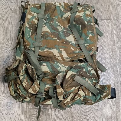 SADF 32 Battalion camo backpack with frame Niemoller type