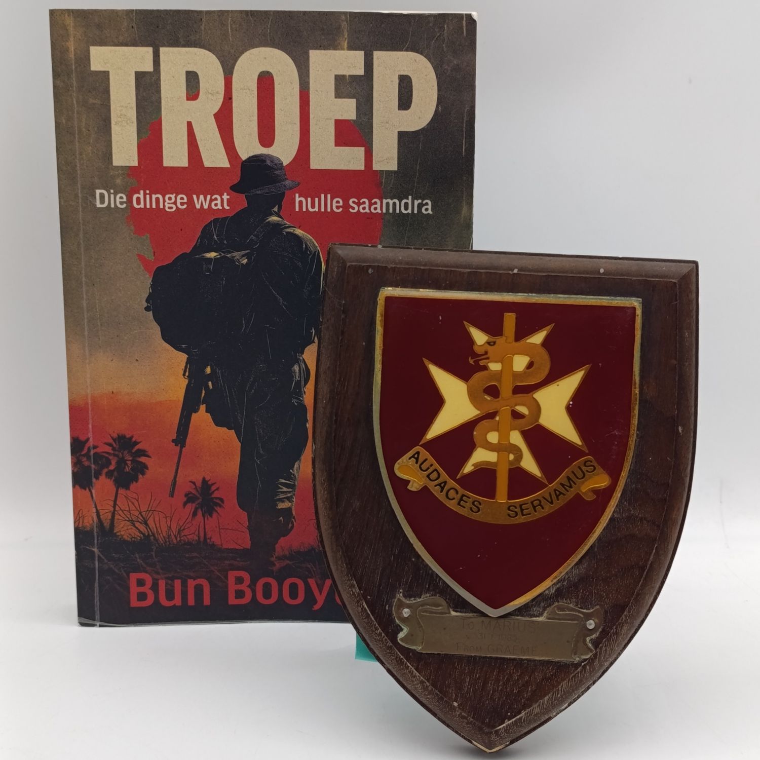 SADF Potchefstroom Military Base hospital plaque and Troep by Bun Booyens book given to Dr (kmdt) Marius de Klerk -See info note on plaque reverse